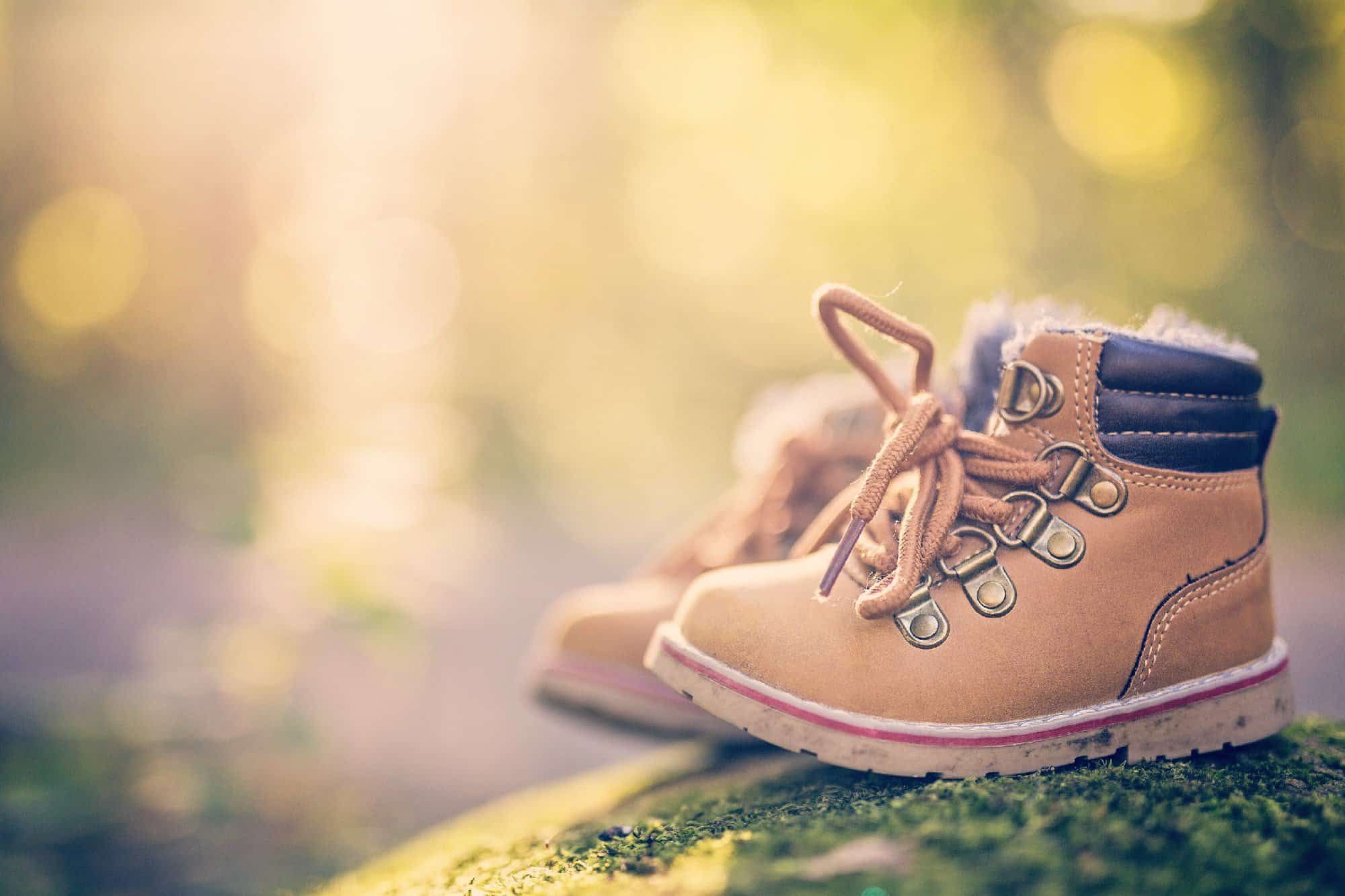 El calzado en los bebés: ¿es necesario que usen zapatos?