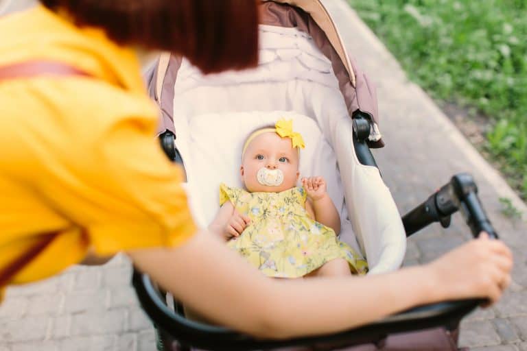Capazos de bebé para llevar a tu hijo seguro durante los primeros