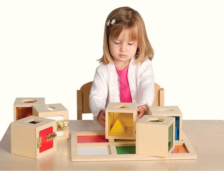 5 actividades de Vida Práctica Montessori para 0 a 3 años