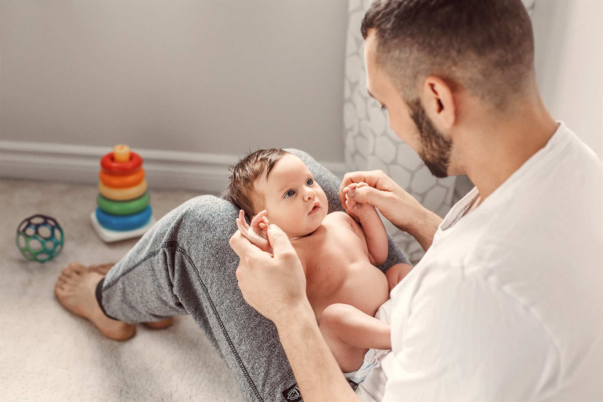 Ejercicios de estimulación temprana para bebés de 0 a 6 meses