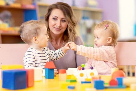 Prematuros podrán ser escolarizados en un curso inferior en Madrid