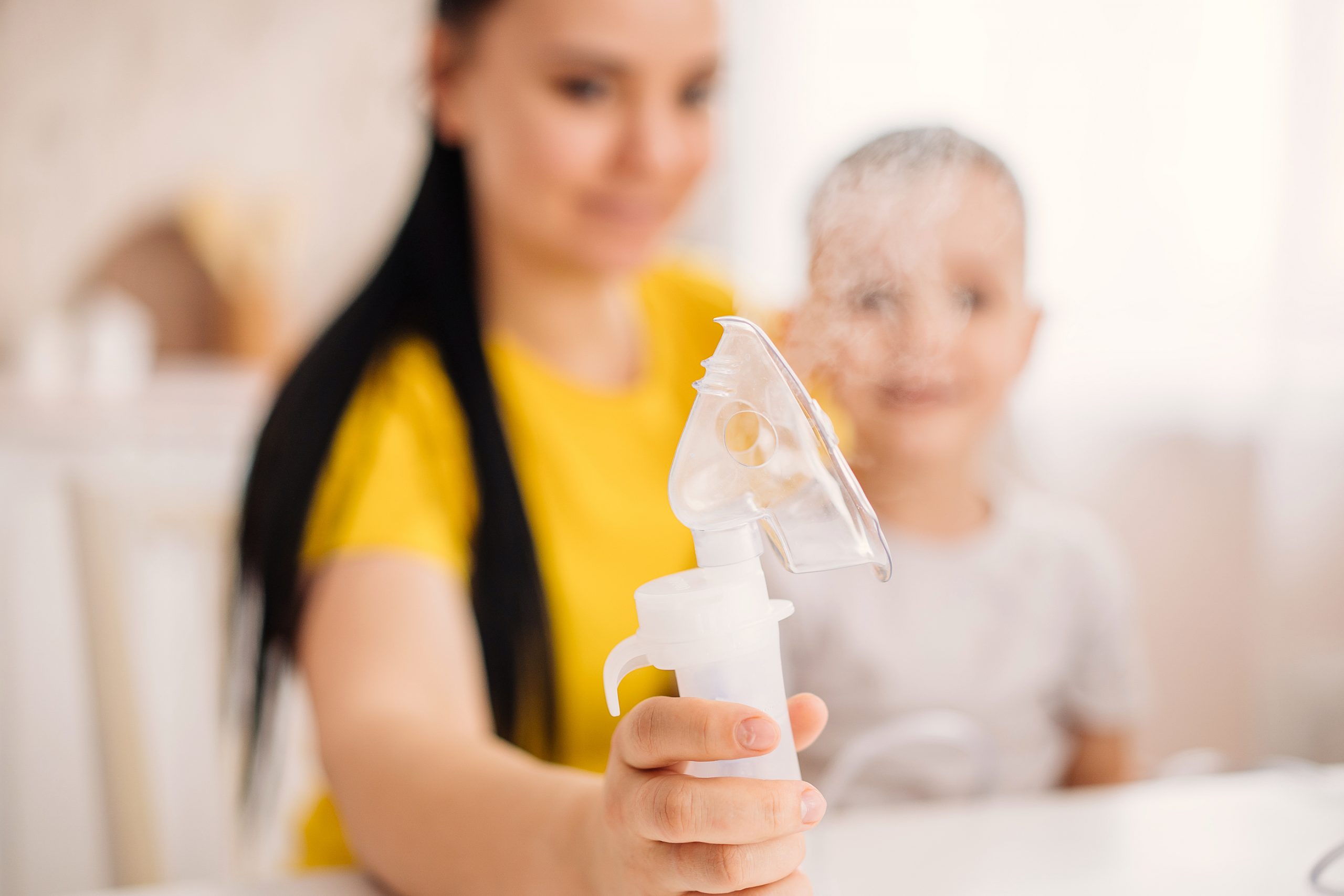 Lavado nasal en niños: ¿cómo se hace sin correr riesgos?
