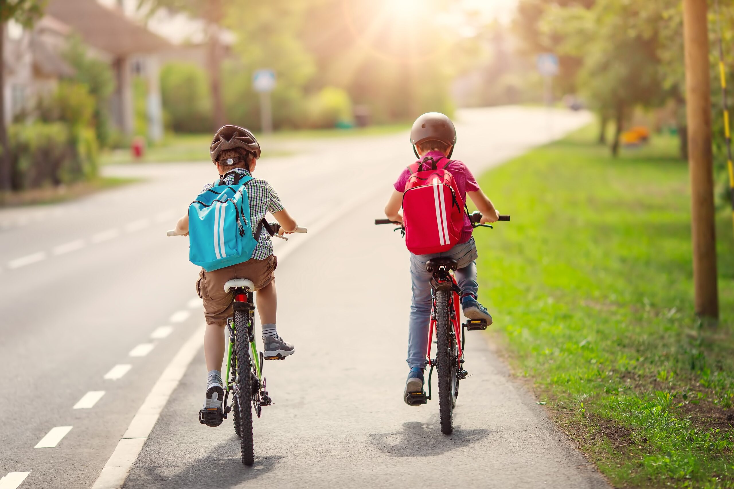 ¿Qué beneficios tiene para los niños ir al cole en bici?
