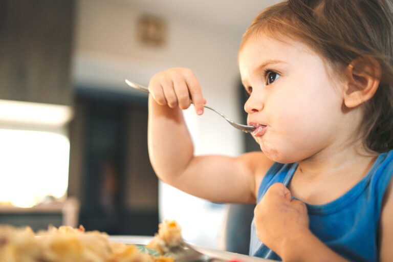 ¿Los niños con diabetes deberían reducir los carbohidratos?