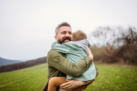 Los padres/madres cometen errores. Entonces, ¿cómo es una "paternidad/maternidad suficientemente buena"?