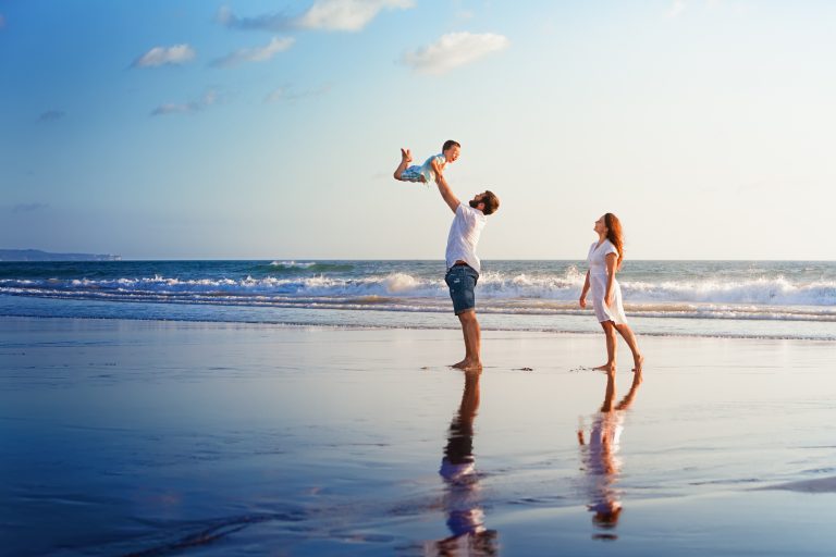 Aprovecha las vacaciones: cuando tus hijos crezcan pasarás menos tiempo con ellos