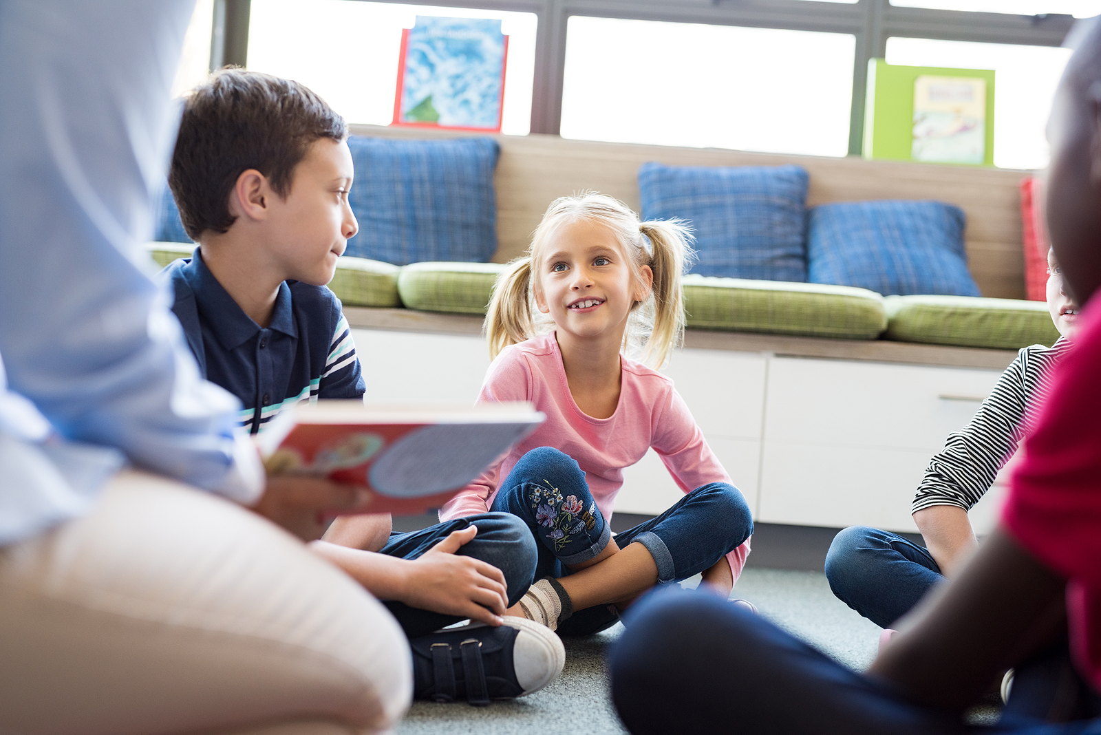 5 Actividades para mantener a los niños ocupados y tranquilos en situaciones de emergencia