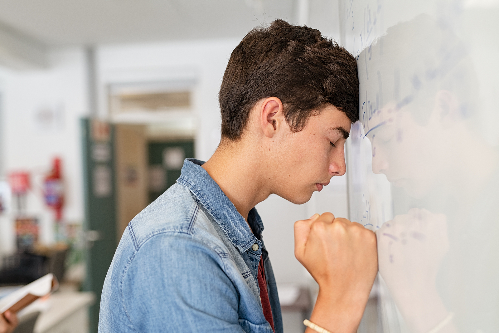 Adolescentes perfeccionistas y exigentes consigo mismos Cómo ayudarles a encontrar el equilibrio